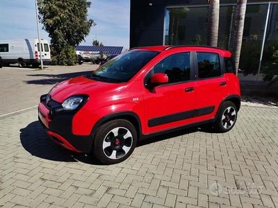 Usata Fiat Panda Sport 70 CV (51 kW) 2022 Rosso Utilitaria
