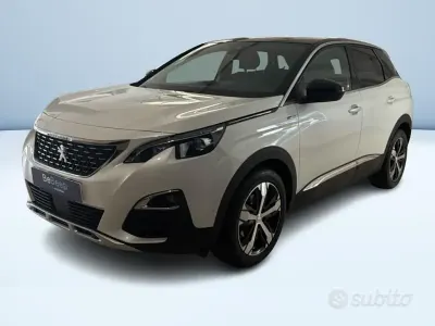 Usata Peugeot 3008 GT-line 131 CV (96 kW) 2019 Bianco pastello SUV