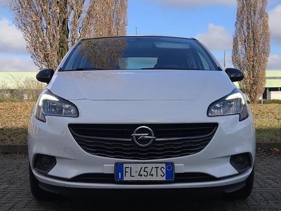 Usata Opel Corsa Cosmo 90 CV (66 kW) 2017 Bianco Berlina
