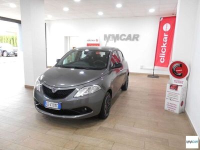 usata Lancia Ypsilon 1.0 FireFly