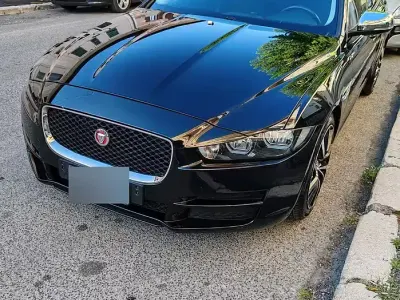 Usata Jaguar XE 163 CV (119 kW) 2016 Nero Berlina