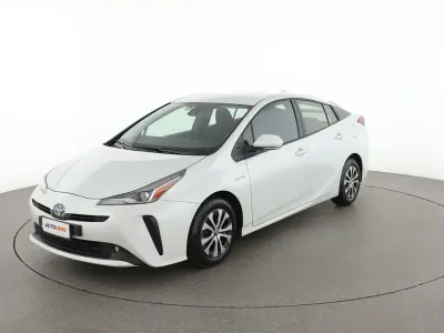 Usata Toyota Prius Active 122 CV (89 kW) 2021 Bianco Utilitaria