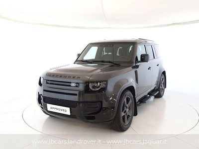 Usata Land Rover Defender SE Dynamic 200 CV (147 kW) 2025 Grigio scuro SUV