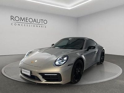 Usata Porsche 911 Carrera 4 Cabriolet 385 CV (283 kW) 2022 Grigio medio metallizzato Cabrio