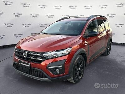 Usata Dacia Jogger Extreme 110 CV (80 kW) 2022 Marrone Monovolume