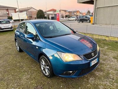 Usata Seat Ibiza Business 75 CV (55 kW) 2015 Blu Berlina