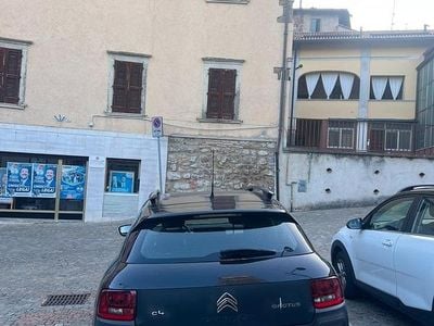 Usata Citroën C4 Cactus 92 CV (67 kW) 2016 Nero Utilitaria