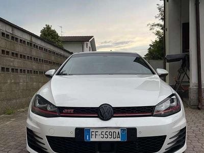 Usata VW Golf VII GTI 230 CV (169 kW) 2016 Berlina