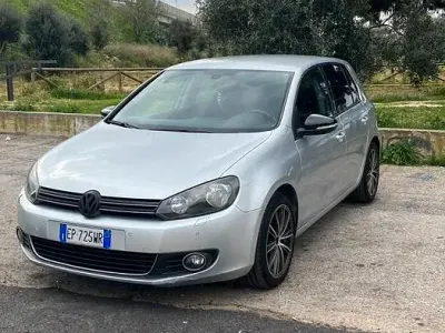 Usata VW Golf VII 105 CV (77 kW) 2013 Grigio Berlina