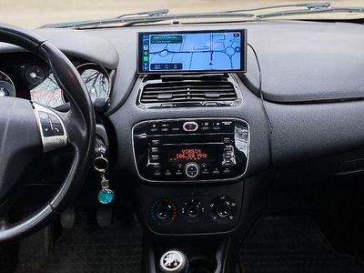 Usata Fiat Punto 77 CV (56 kW) 2015 Blu Utilitaria