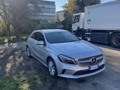 Usata Mercedes A180 Business 109 CV (80 kW) 2016 Berlina