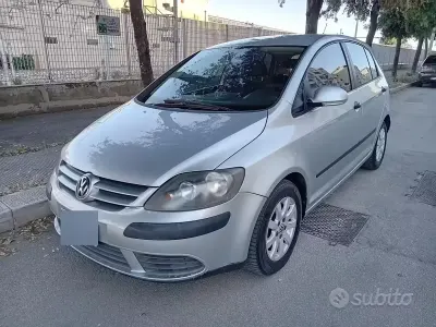 Usata VW Golf Plus Cross 105 CV (77 kW) 2005 Grigio Monovolume