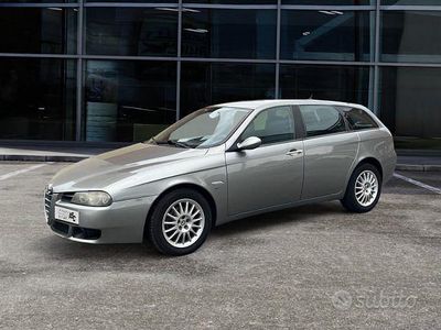Alfa Romeo 156