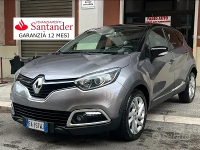 Usata Renault Captur 110 CV (80 kW) 2015 Grigio SUV