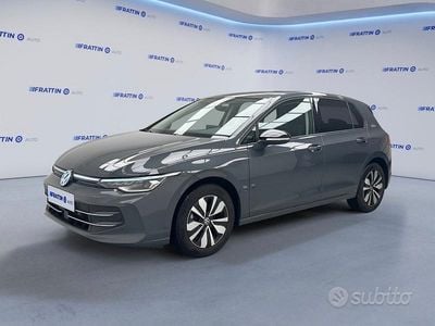 Usata VW Golf VIII Life 150 CV (110 kW) 2025 Gray Berlina