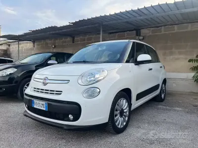 Usata Fiat 500L Lounge 95 CV (69 kW) 2017 Bianco Monovolume