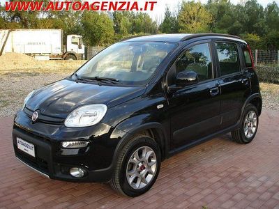 Nero metallizzato Usata 2014 Fiat Panda 4x4 Climbing Utilitaria | 10.500 € (Cara)