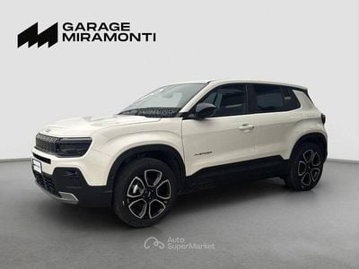 Nuova Jeep Avenger Summit 101 CV (74 kW) 2025 Bianco SUV