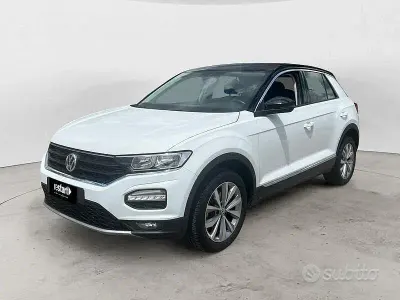 Usata VW T-Roc Style 116 CV (85 kW) 2019 Bianco SUV