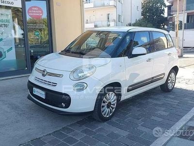 Begagnad Fiat 500L Pop Star 85 HK (62 kW) 2015 Vit Minibuss