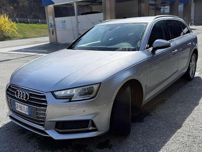 Usata Audi A4 Sport 150 CV (110 kW) 2018 Argento Station wagon