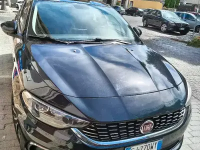 Usata Fiat Tipo 120 CV (88 kW) 2017 Nero Berlina