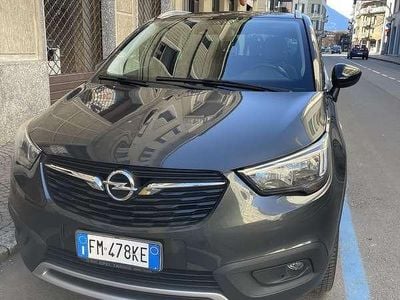 Usata Opel Crossland X Innovation 99 CV (72 kW) 2017 SUV