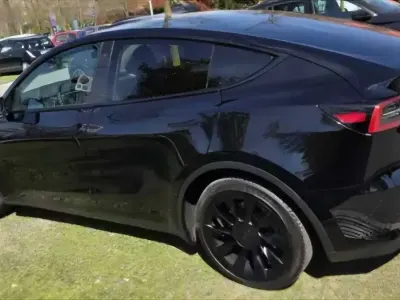 Usado Tesla Model Y RWD 88 kW (120 CV) 2022 Negro SUV