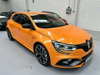 Usata Renault Mégane IV R.S. 280 CV (205 kW) 2018 Arancione perlato Berlina