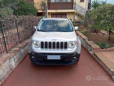 Usata Jeep Renegade Limited 120 CV (88 kW) 2015 Grigio SUV