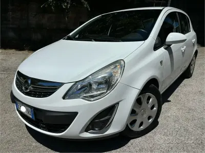 Usata Opel Corsa 85 CV (62 kW) 2013 Grigio Utilitaria