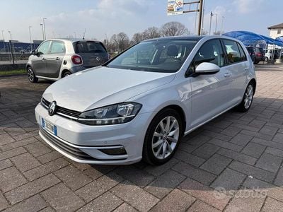 Usata VW Golf VII Executive 149 CV (109 kW) 2017 Grigio Berlina