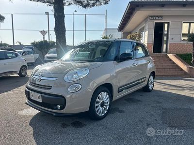 Usata Fiat 500L Lounge 95 CV (69 kW) 2015 Beige Monovolume