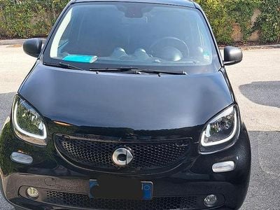 Usata Smart ForFour Passion 71 CV (52 kW) 2017 Nero Utilitaria