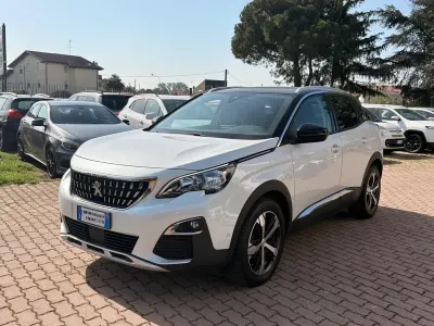 Usata Peugeot 3008 Active 131 CV (96 kW) 2018 Bianco SUV
