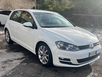 Usata VW Golf VII Highline 110 CV (80 kW) 2014 Bianco Berlina
