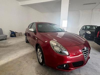 Usata Alfa Romeo Giulietta 140 CV (102 kW) 2012 Rosso Utilitaria