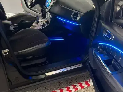 Usata Lancia Delta 190 CV (139 kW) 2010 Utilitaria