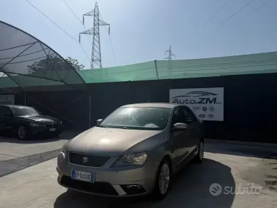 Usata Seat Toledo Style 105 CV (77 kW) 2013 Giallo Utilitaria