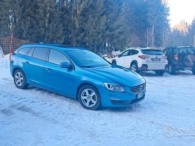 Usata Volvo V60 2013 Blu Station wagon