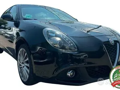 Usata Alfa Romeo Giulietta Super 170 CV (125 kW) 2018 Nero Utilitaria