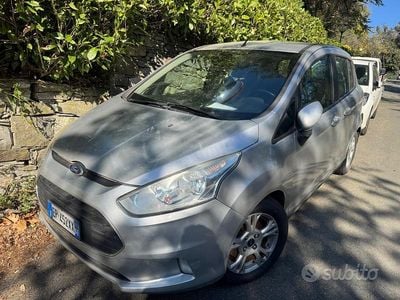 Usata Ford B-MAX 100 CV (73 kW) 2013 Marrone Monovolume