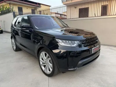 Usata Land Rover Discovery 5 First Edition 249 CV (183 kW) 2017 Grigio SUV