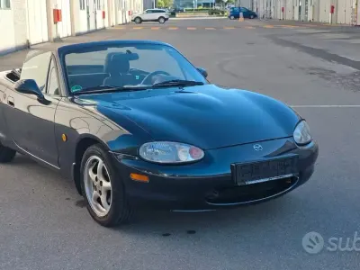 Gebraucht Mazda MX5 110 PS (80 kW) 1998 Blau Cabrio