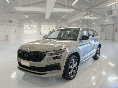 Usata Skoda Kodiaq SportLine 150 CV (110 kW) 2022 Grigio SUV