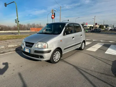Usata Hyundai Atos Active 63 CV (46 kW) 2008 Grigio Utilitaria