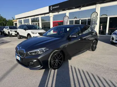 Usata BMW 120 M Sport 190 CV (139 kW) 2020 Grigio Utilitaria