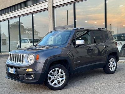 Usata Jeep Renegade Limited 140 CV (102 kW) 2018 Grigio SUV