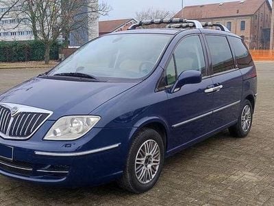 Usata Lancia Phedra Platinum 136 CV (100 kW) 2008 Blu/azzurro Monovolume