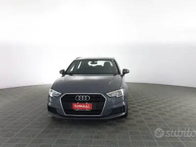 Usata Audi A3 Business 150 CV (110 kW) 2018 Grigio nano Berlina